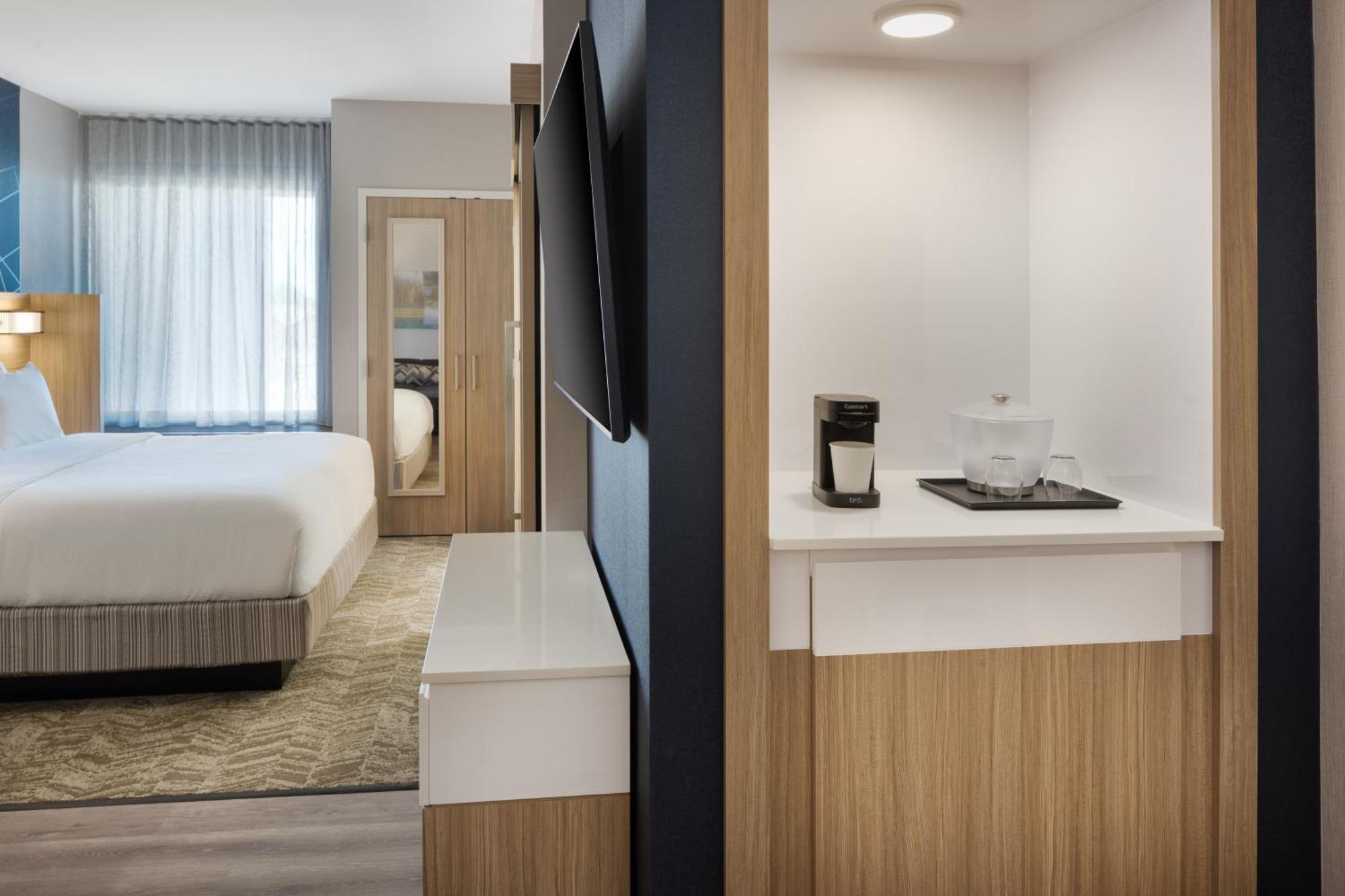 Springhill Suites By Marriott Μπόουλινγκ Γκριν Εξωτερικό φωτογραφία