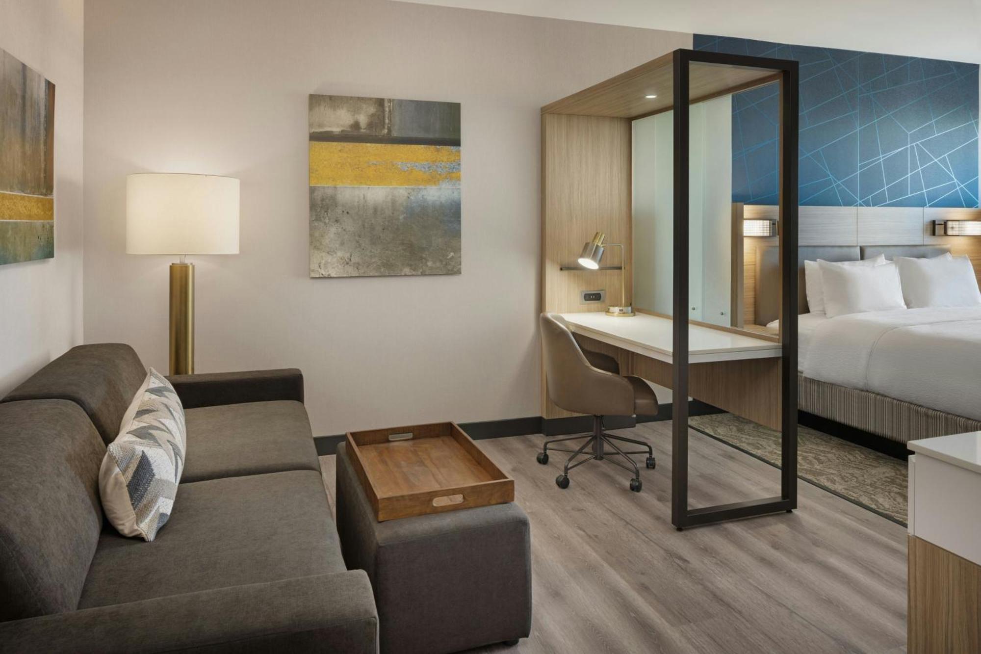Springhill Suites By Marriott Μπόουλινγκ Γκριν Εξωτερικό φωτογραφία